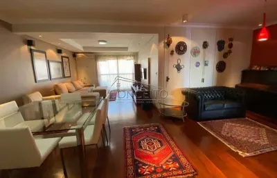 Apartamento à venda no edifício manhattan com 190 m² | 3 dormitórios, sendo 1 suíte e 2 vagas de garagem.