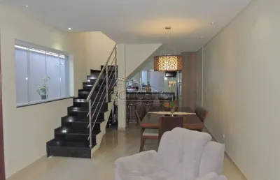 Sobrado à venda no bairro glebas califórnia com 181 m² | 4 dormitórios, sendo 1 suíte com closet e 2 vagas de garagem.