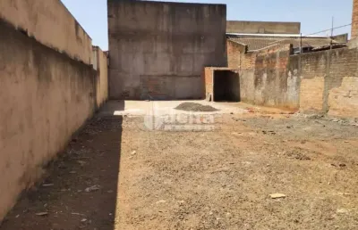 Terreno disponível para venda no bairro canaã em uberlândia-mg.