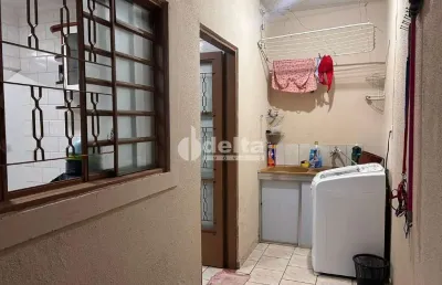 Apartamento disponível para venda no bairro cidade jardim em uberlândia-mg