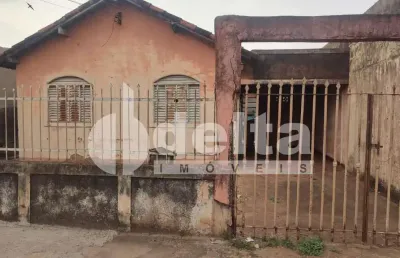 Terreno disponível para venda no bairro santa mônica em uberlândia-mg