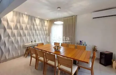 Cobertura disponível para venda no bairro brasil em uberlândia-mg