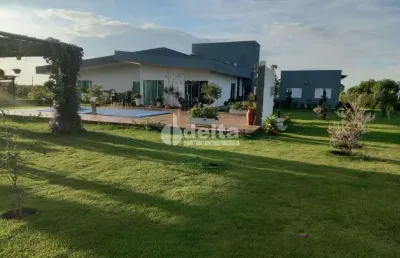 Galpão disponível para venda no bairro zona rural de uberlândia em uberlândia-mg