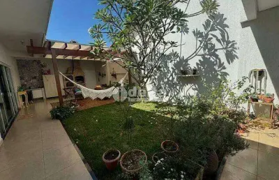 Casa residencial disponível para venda no bairro novo mundo em uberlândia-mg