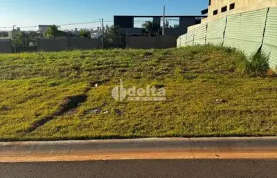 Terreno no condomínio disponível para venda no bairro gávea em uberlândia-mg