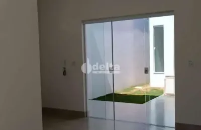 Casa disponível para venda no bairro granada em uberlândia-mg