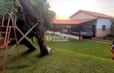 Chácara disponível para venda no chácaras douradinho em uberlândia-mg