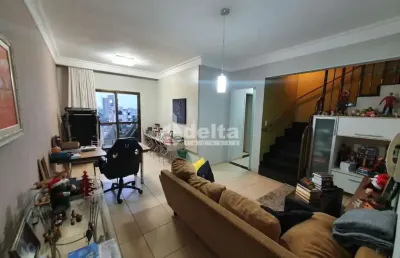 Cobertura com 4 quartos à venda no Santa Mônica, Uberlândia 