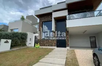 Casa no condomínio varanda sul disponível para venda em uberlândia-mg