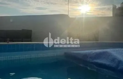 Cobertura disponível para venda no bairro fundinho em uberlândia-mg