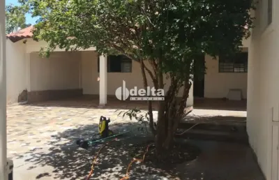 Casa disponível para venda no bairro jardim europa em uberlândia-mg