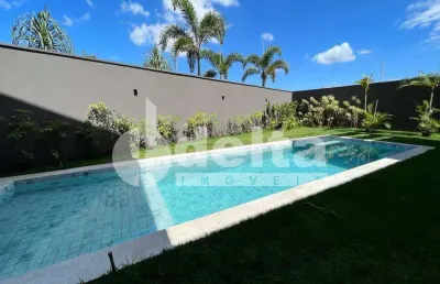 Casa no condomínio jardim versailles disponível para venda em uberlândia-mg