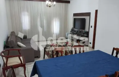 Casa residencial disponível para venda no bairro jardim patrícia em uberlândia-mg