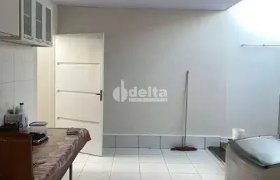 Casa residencial disponível para venda no bairro laranjeiras em uberlândia-mg