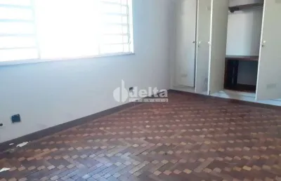 Casa residencial disponível para venda no bairro centro em uberlândia-mg