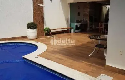 Casa residencial disponível para venda no bairro jardim inconfidência em uberlândia-mg