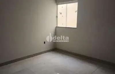 Casa residencial disponível para venda no bairro shopping park em uberlândia-mg.