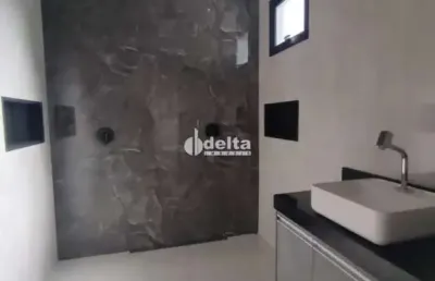 Casa residencial disponível para venda no bairro quinta alto umuarama em uberlândia - mg.