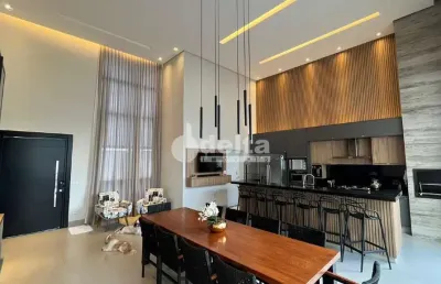 Casa no condomínio arts disponível para venda em uberlândia-mg