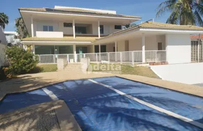 Casa residencial disponível para venda no bairro morada da colina em uberlândia-mg.
