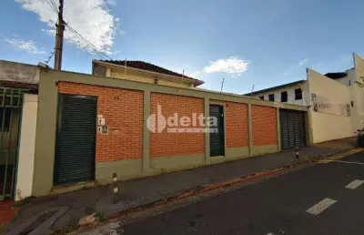 Casa residencial disponível para venda no bairro centro em uberlândia-mg