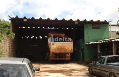 Galpão disponível para venda no bairro marta helena em uberlândia-mg