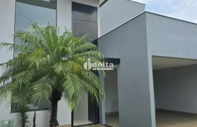 Casa disponível para venda no bairro itapema sul em uberlândia mg
