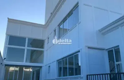 Prédio disponível para aluguel e venda no bairro jaraguá em uberlândia-mg