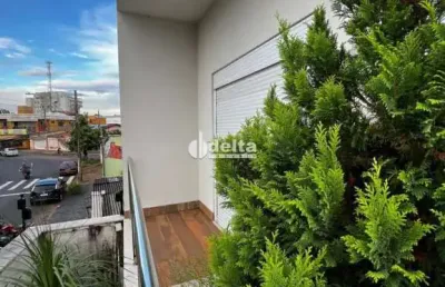 Casa disponível para venda no bairro presidente roosevelt em uberlândia mg