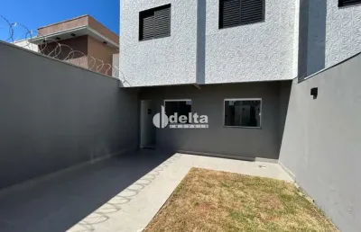 Sobrado disponível para venda no bairro venda em uberlândia-mg