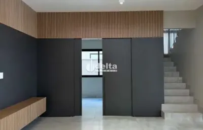 Casa no condomínio alphaville 1 disponível para venda em uberlândia-mg