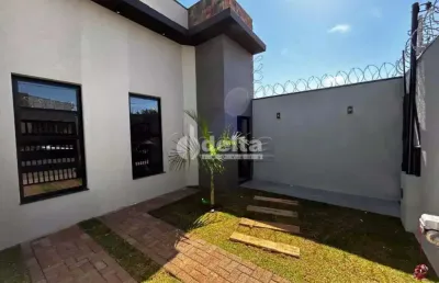 Casa disponível para venda no bairro novo mundo em uberlândia-mg