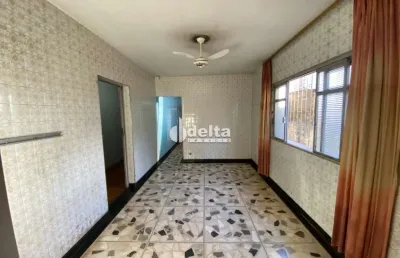 Casa disponível para venda no bairro martins em uberlândia mg