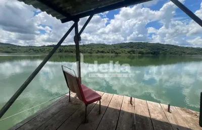 Chácara residencial disponível para venda no bairro área rural em uberlândia-mg