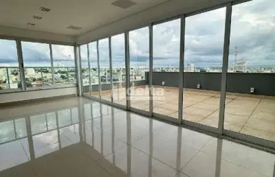 Cobertura  disponível para venda no bairro santa mônica em uberlândia-mg