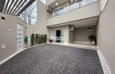 Casa disponível para venda no bairro alto umuarama em uberlândia mg
