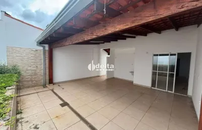 Casa no condomínio terra nova ii disponível para venda em uberlândia-mg