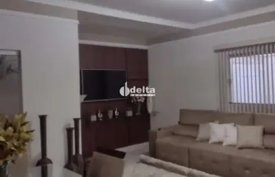 Casa disponível para venda no bairro jardim patrícia em uberlândia mg