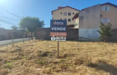 Terreno disponível para venda no bairro granada em uberlândia-mg