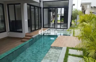 Casa no condomínio alphaville i disponível para locação e venda em uberlândia-mg
