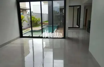 Casa no condomínio alphaville i disponível para locação e venda em uberlândia-mg
