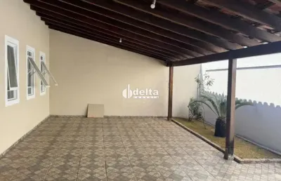 Casa disponível para venda no bairro cidade jardim em uberlândia-mg