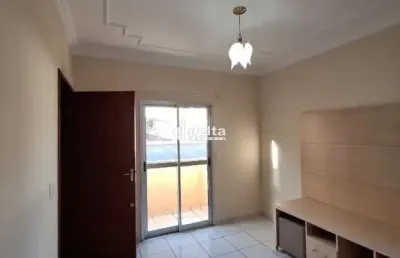 Apartamento disponível para venda no bairro santa mônica em uberlândia-mg