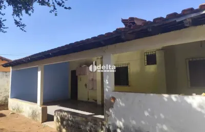 Casa disponível para venda no bairro santa mônica em uberlândia mg