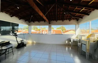 Casa disponível para venda no bairro são jorge em uberlândia-mg
