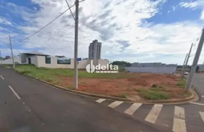 Terreno disponível para venda no bairro aclimação em uberlândia-mg.