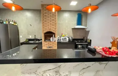 Casa residencial disponível para venda no bairro novo mundo em uberlândia-mg.