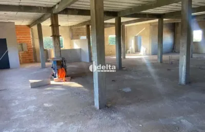 Prédio comercial disponível para venda no bairro santa luzia em uberlândia-mg.