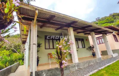 Casa com 3 quartos à venda no Glória, Blumenau 