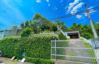 Casa com 3 quartos à venda no Ponta Aguda, Blumenau 